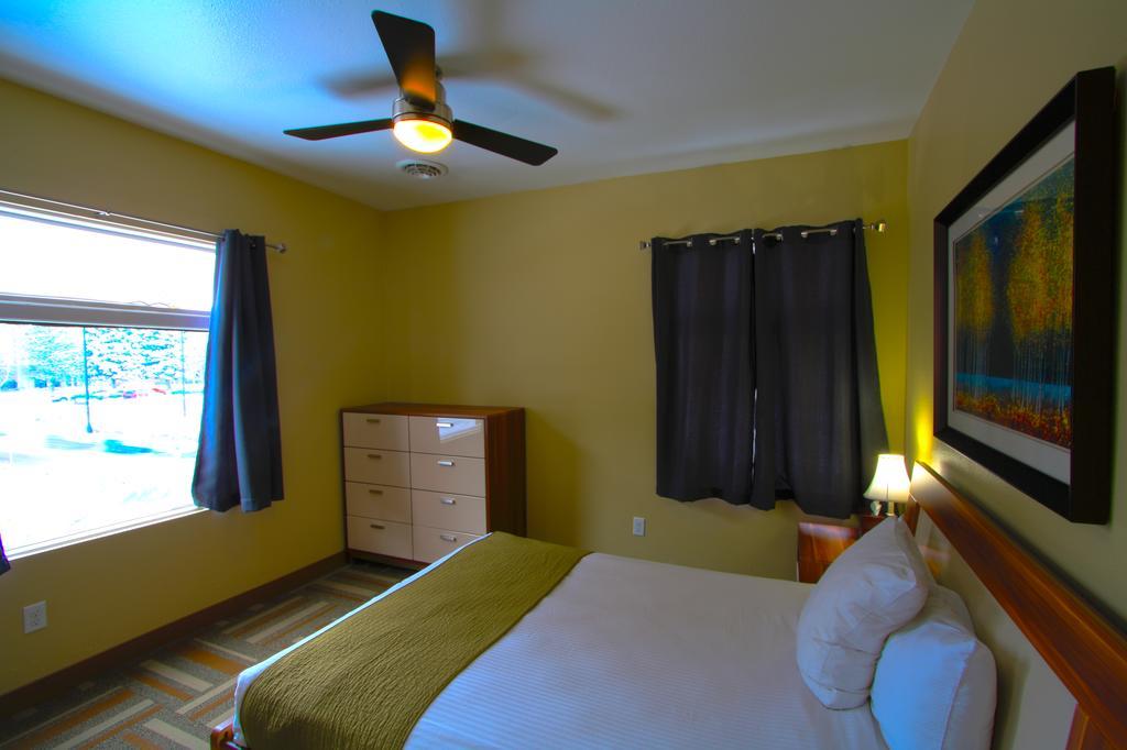 City Loft Apartments Билингс Стая снимка