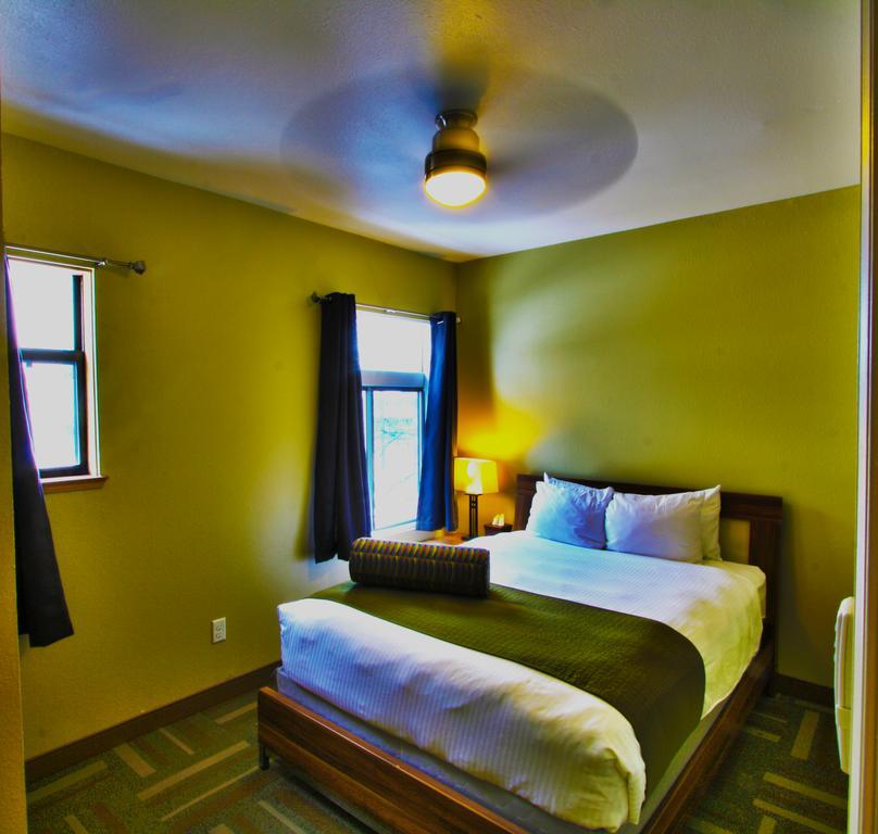 City Loft Apartments Билингс Стая снимка